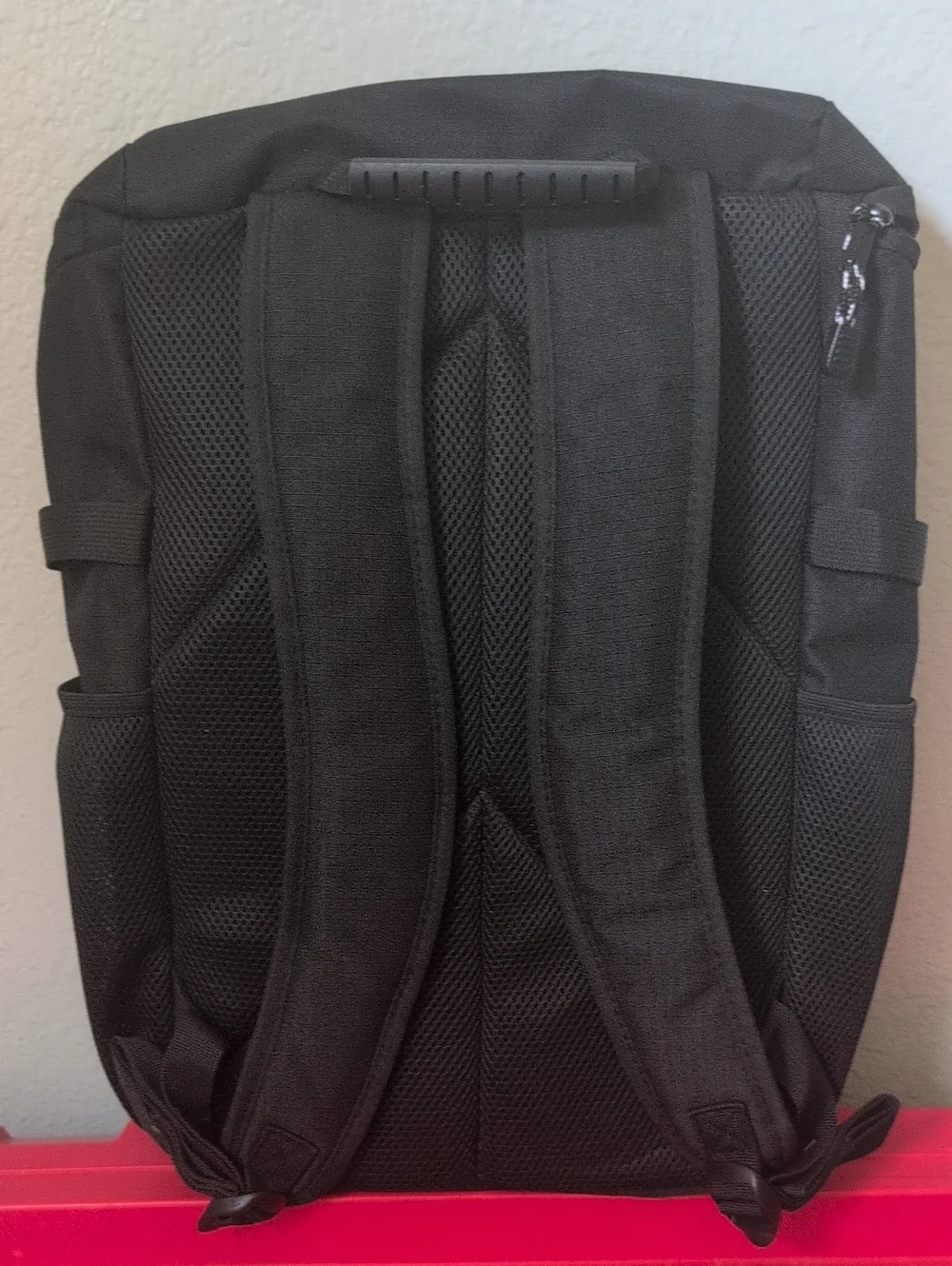 Eastsport Men's Victory Top Loader Backpack